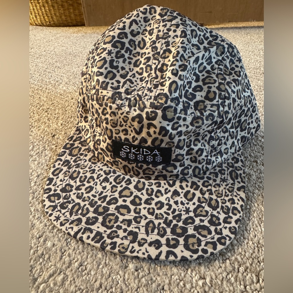 Leopard Print Skida Hat
